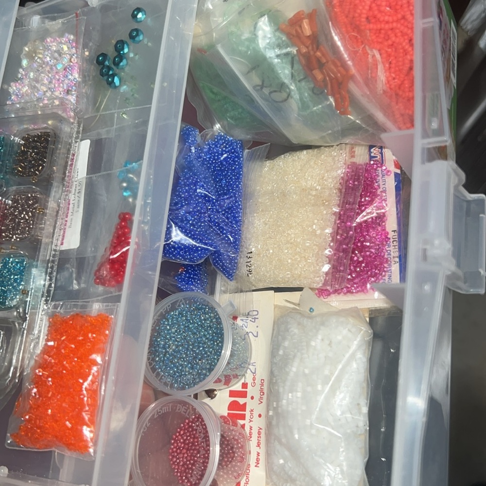 Craft beads for making jewelry - Picture 3 of 4